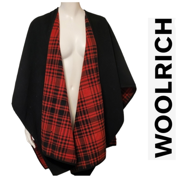 Woolrich Reversible Shaw Poncho - Picture 5 of 5